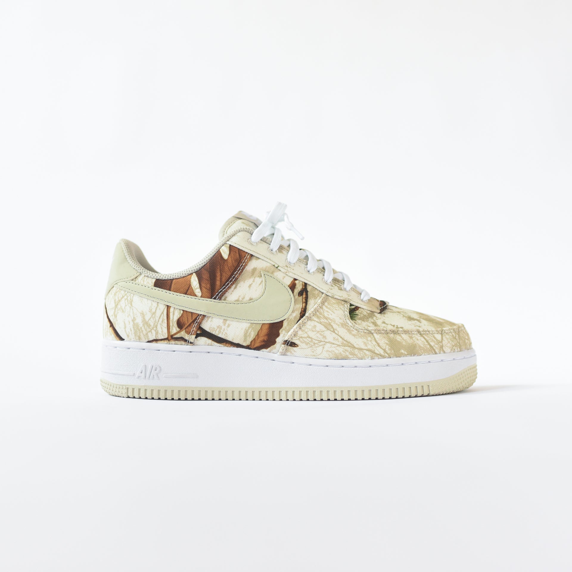 Nike x REALTREE Air Force '07 Lv8 White Tree Camo – Kith