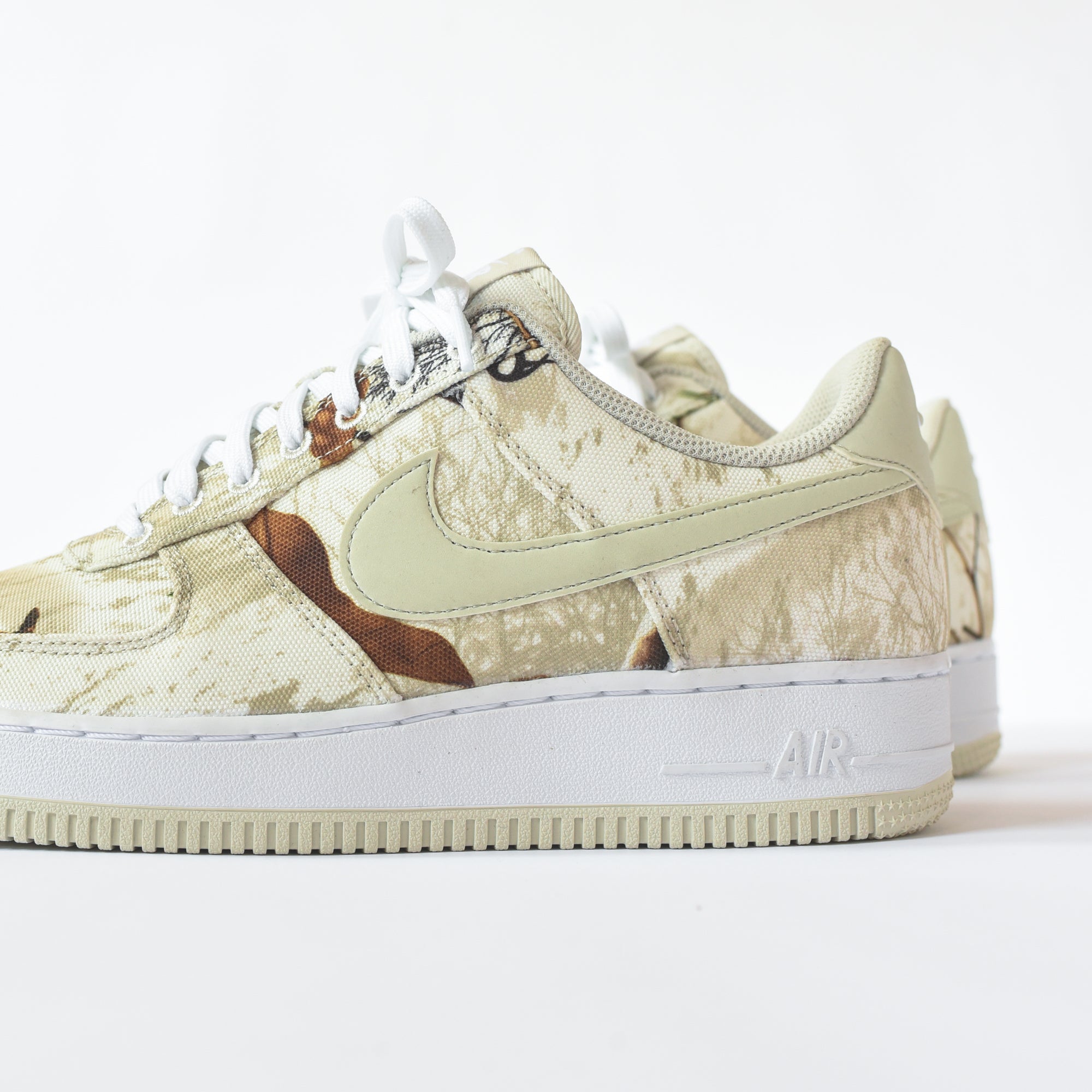 Nike x REALTREE Air Force 1 '07 Lv8 3 - White Tree Camo – Kith