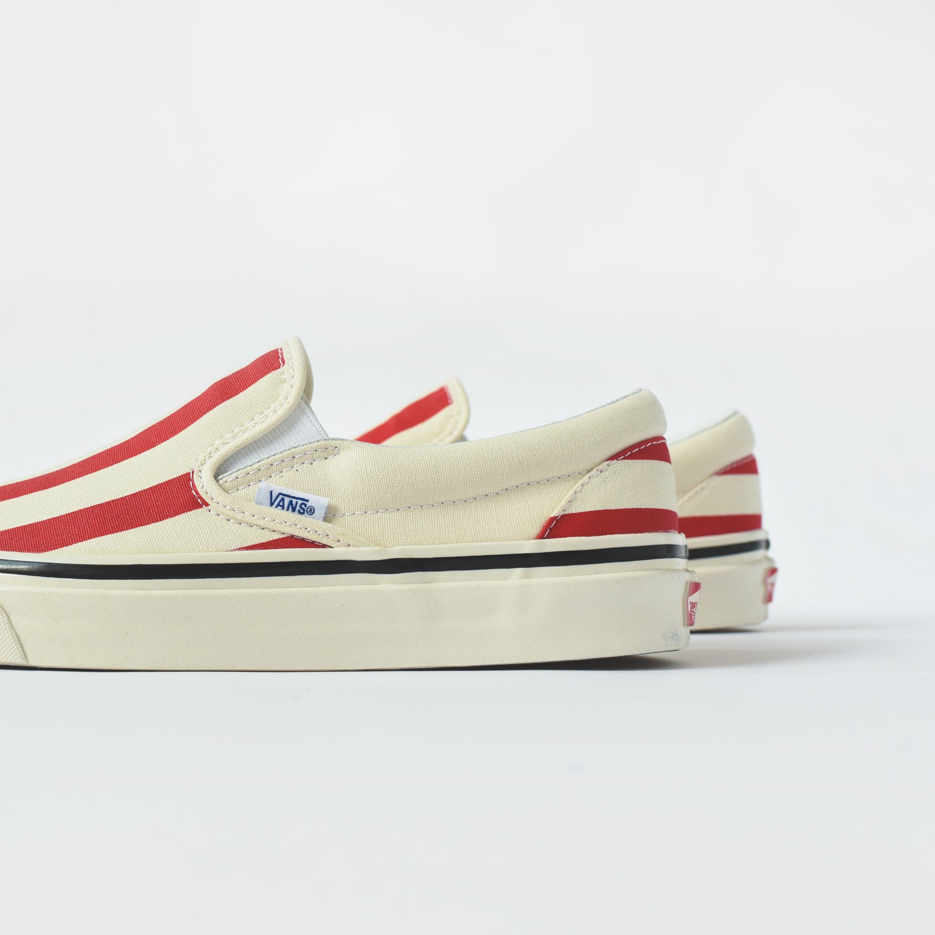 Vans Classic Slip-On 98 DX Anaheim Factory - OG White / Red 