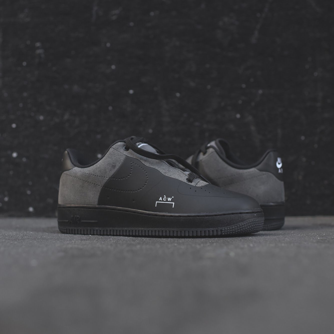 Nike x ACW Air Force 1 '07 - Black / White / Dark Grey