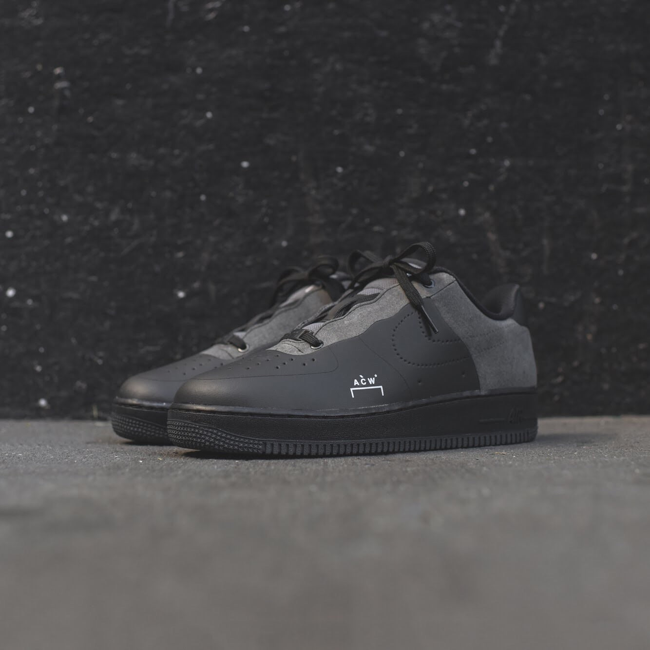 Nike x ACW Air Force 1 '07 - Black / White / Dark Grey