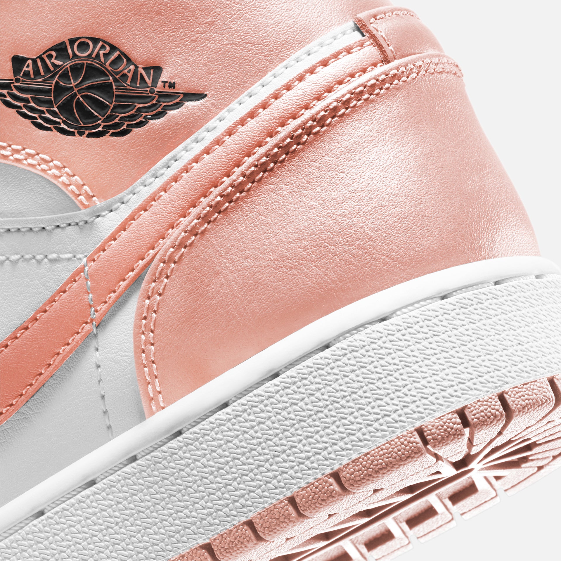 Nike Grade School Air Jordan 1 Mid - White / Arctic Orange / Black