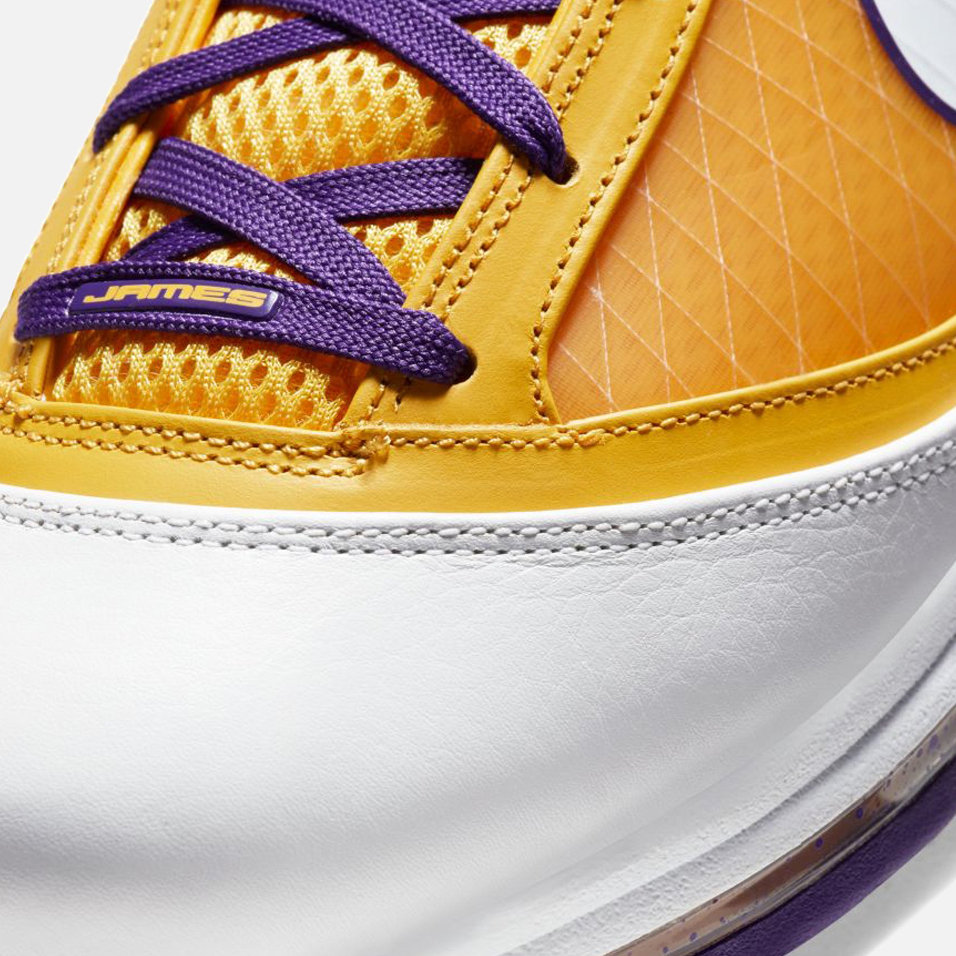 Nike LeBron VII QS - Court Purple / White